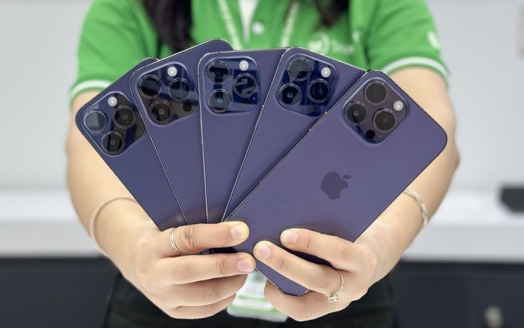 So sánh kích thước iPhone 16 Plus và iPhone 14 Pro Max