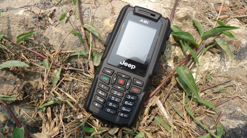 nen-mua-dien-thoai-nao-ben-nhat-hien-nay-2242013105311719.jpg